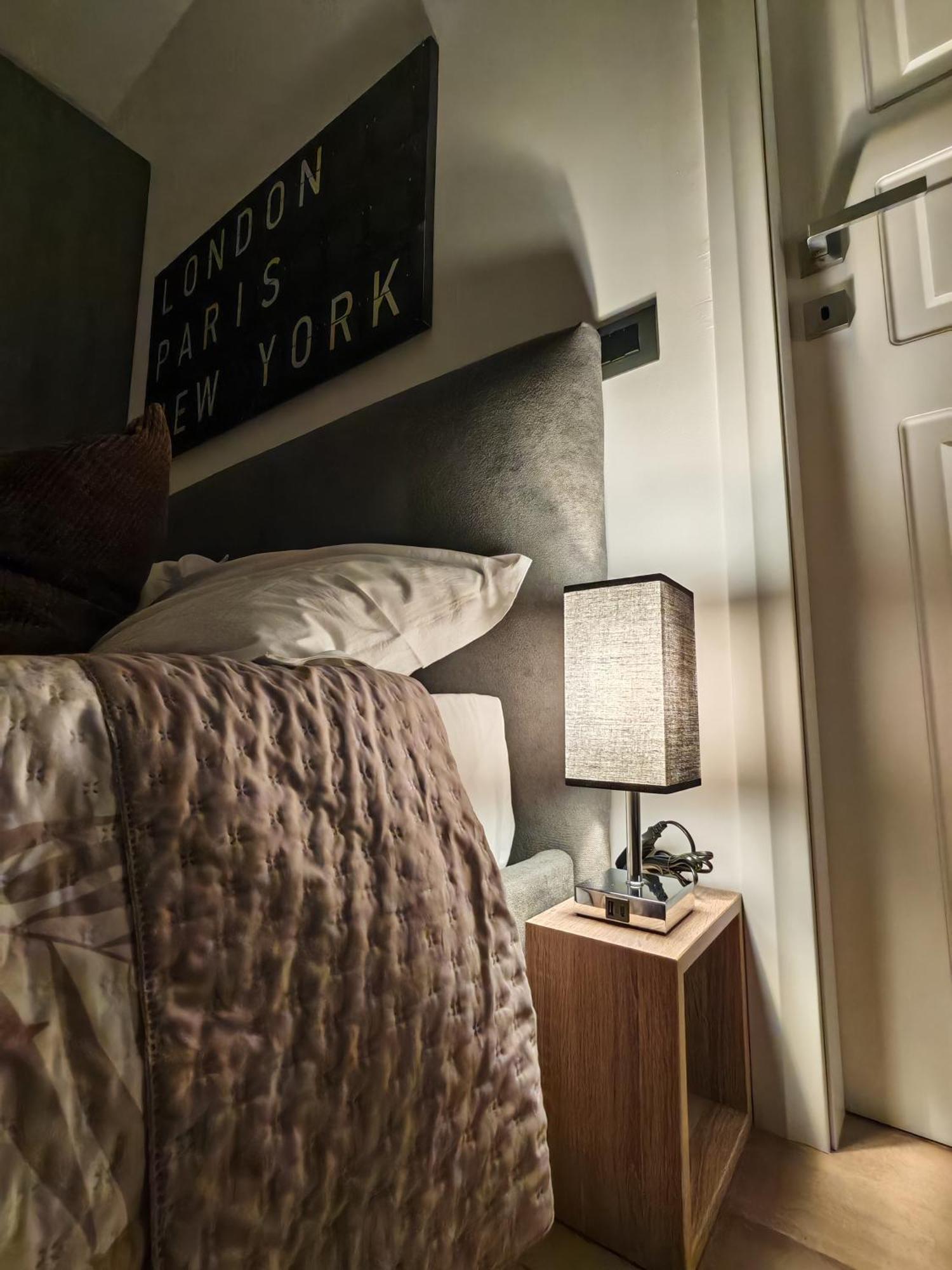 Mc Fly Rooms Malpensa Airport Gallarate Kültér fotó